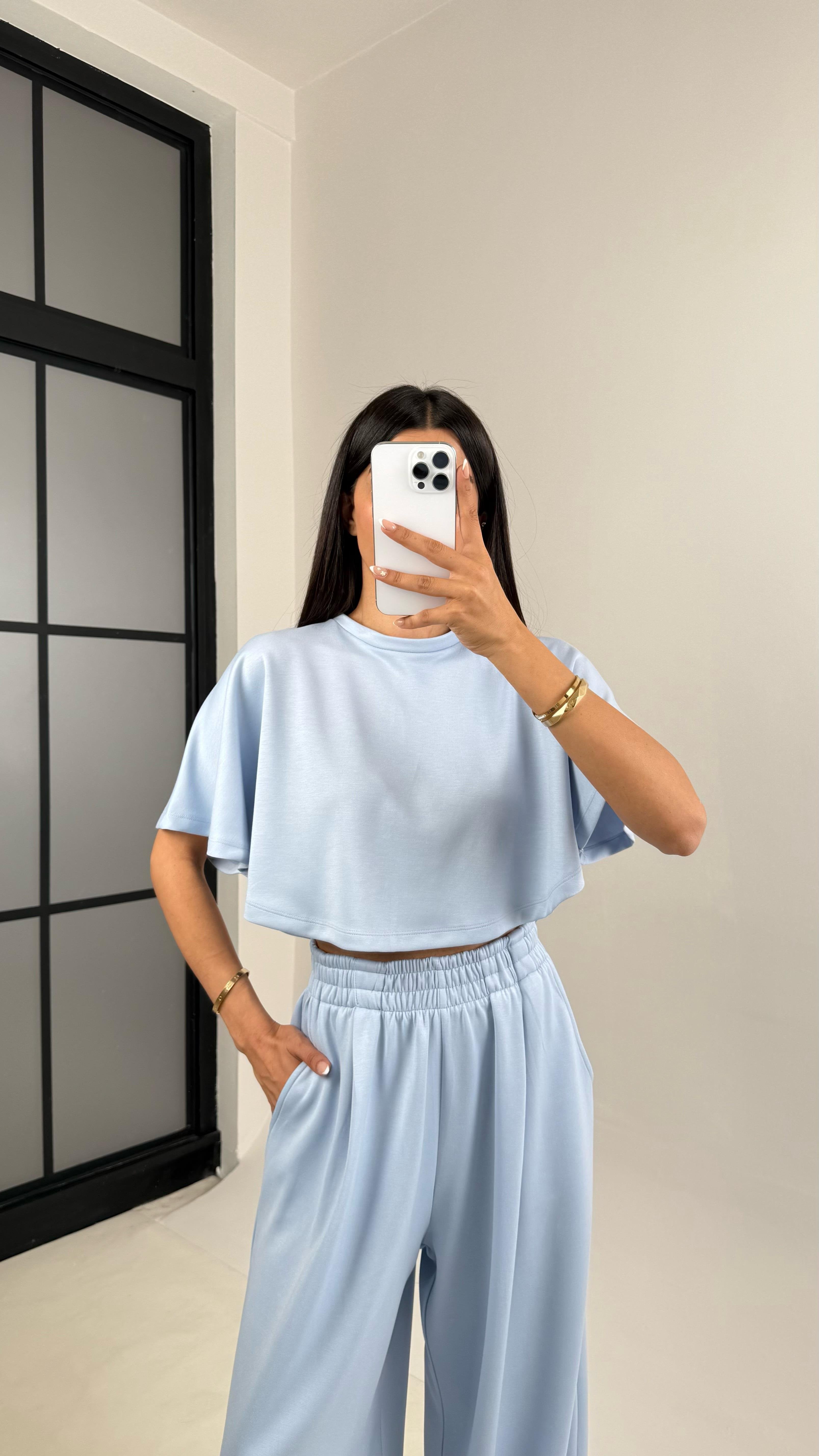 Camicia due pezzi comoda e pantaloni da jogging