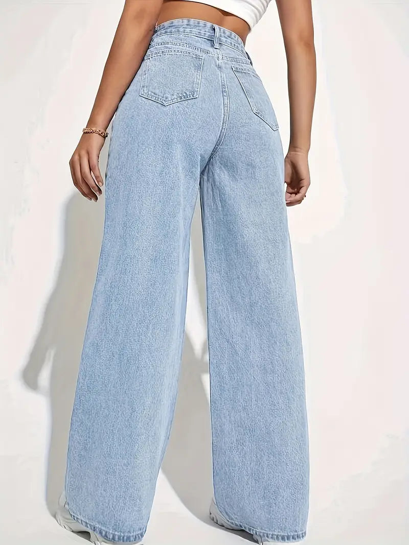 Jeans essenziali a vita alta