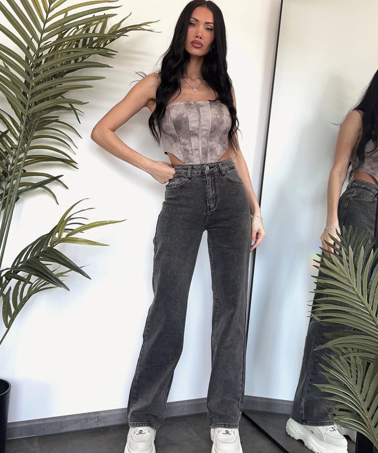 Jeans elasticizzati a gamba larga grigio medio