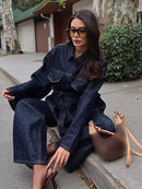 Elegante completo in denim
