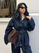 Elegante completo in denim
