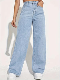 Jeans essenziali a vita alta