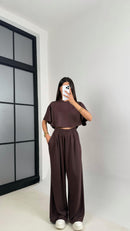 Camicia due pezzi comoda e pantaloni da jogging