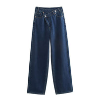 Jeans a gamba larga con taglio obliquo